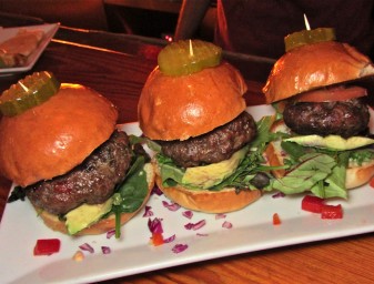 Camaradas El Barrio Sliders