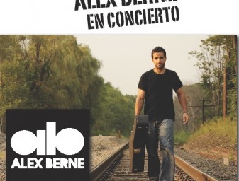 alex berne performing at Camradas El Barrio Feb 2014